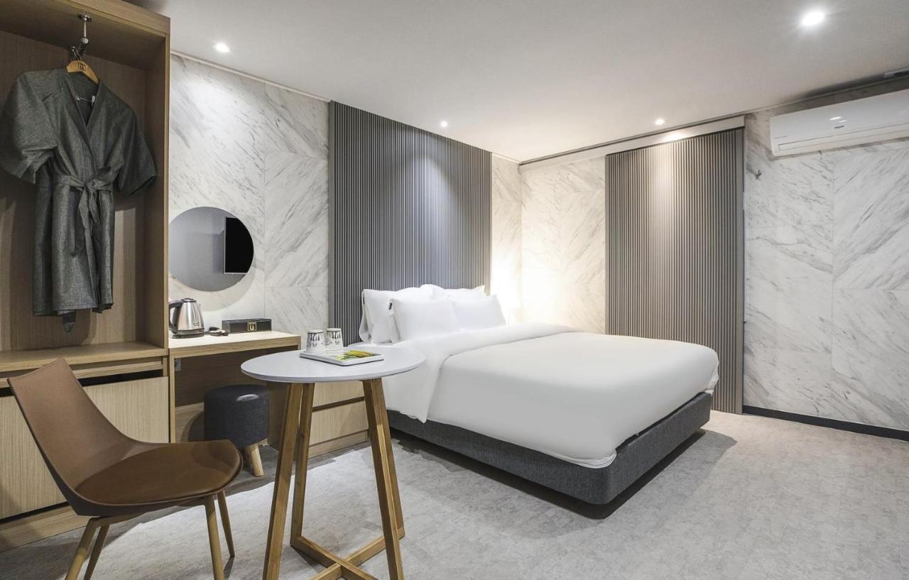 Jj Hotel Соннам Экстерьер фото