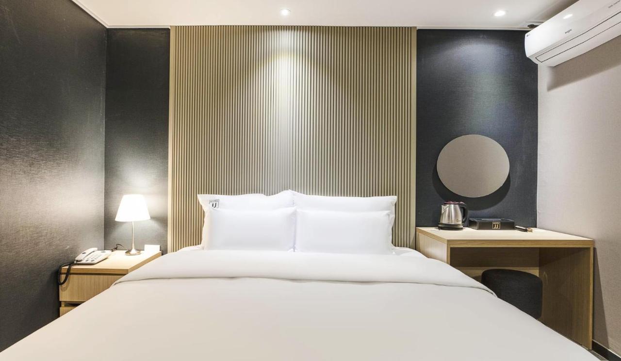 Jj Hotel Соннам Экстерьер фото