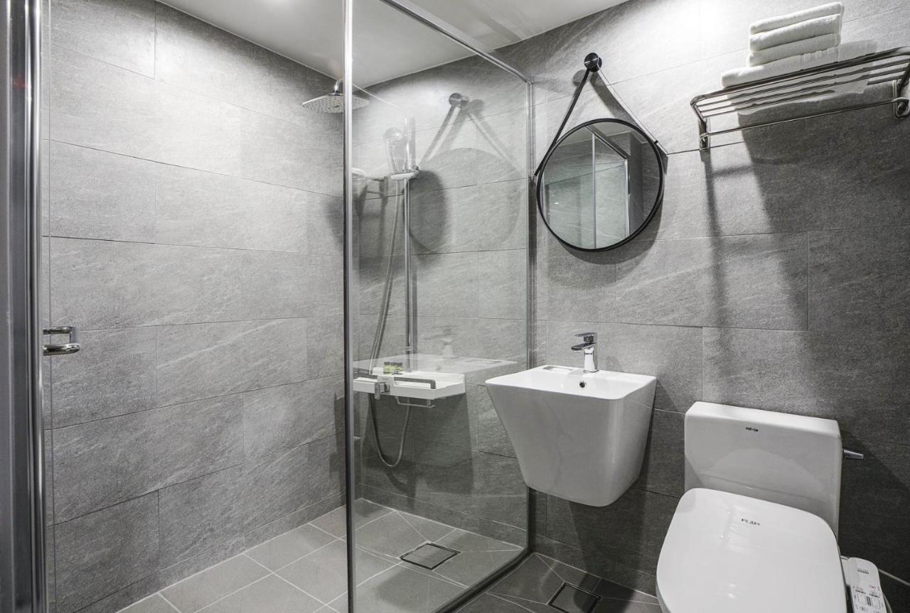 Jj Hotel Соннам Экстерьер фото
