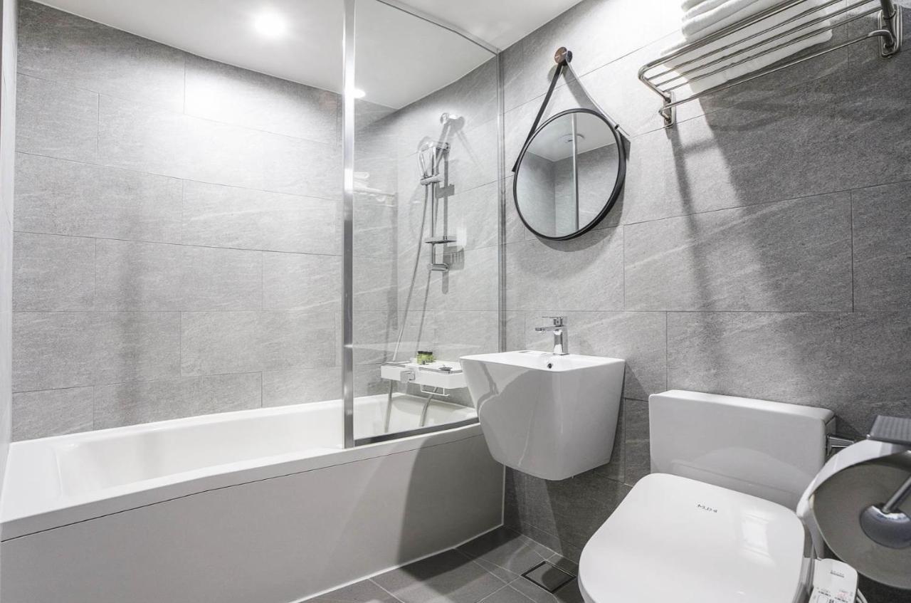 Jj Hotel Соннам Экстерьер фото